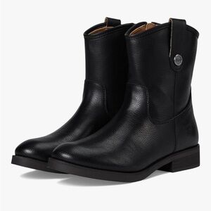 Frye Leather & Co KELLIE BUTTON SHORT - Black